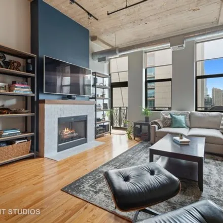 Image 5 - One River Place, 758 North Larrabee Street, Chicago, IL 60661, USA - Condo for sale