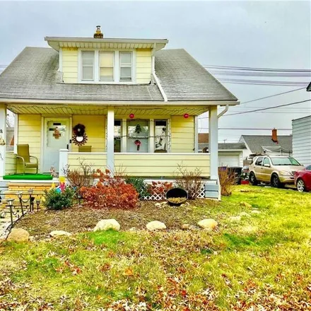 Buy this 4 bed house on 19568 Arrowhead Avenue in Cleveland, OH 44119