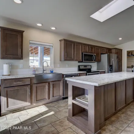 Image 2 - 9113 East Whipsaw Lane, Prescott Valley, AZ 86314, USA - House for sale