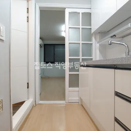 Image 6 - 서울특별시 강남구 대치동 925-17 - Apartment for rent