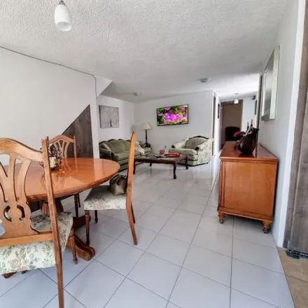 Buy this 3 bed house on Calle Ébano in 54040 Tlalnepantla, MEX