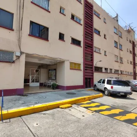 Rent this 3 bed apartment on Hotel Garage Esperanza in Calle Esperanza, Colonia Piedad Narvarte