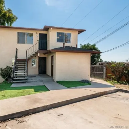 Image 2 - 1702 East 7th Street, National City, CA 91950, USA - House for sale