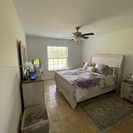 Image 7 - 9046 Jacaranda Lane, Plantation, FL 33324, USA - Apartment for rent