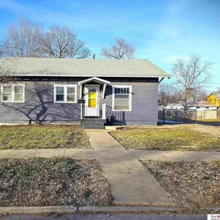 Buy this 2 bed house on 1128 High Street in Beatrice, NE 68310
