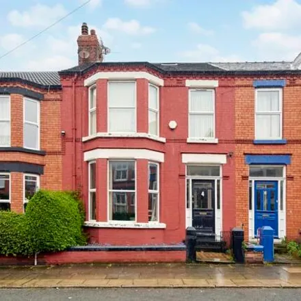 Buy this 6 bed townhouse on Oakbank Road in Liverpool, L18 1HS