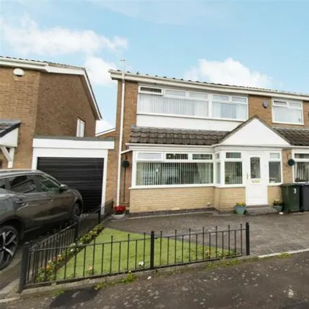 Buy this 5 bed house on Priory Place in Wideopen, NE13 7HP