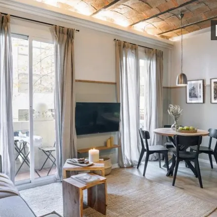 Rent this 2 bed apartment on Carrer de Villarroel in 90, 08001 Barcelona