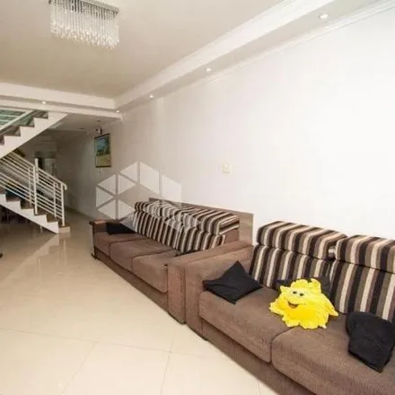Buy this 3 bed house on Rua Dona Tecla 491 in Picanço, Guarulhos - SP