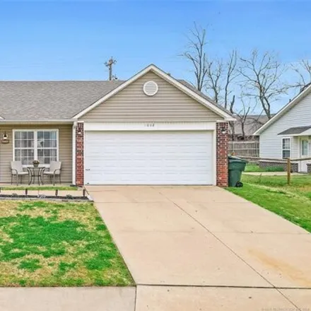 Buy this 3 bed house on unnamed road in Claremore, OK 74017