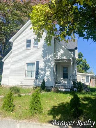 Buy this 6 bed house on 222 Leonard Street in Belding, Ionia County