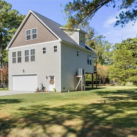 Buy this 3 bed house on 59 West Sandy Point Road in York Haven Anchorage, Poquoson