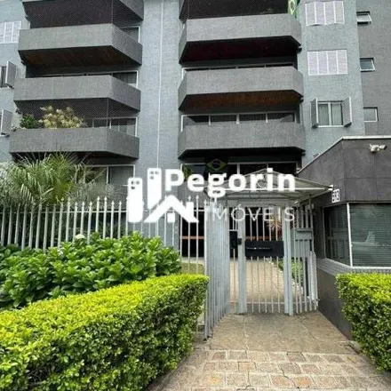 Buy this 3 bed apartment on Rua São Pedro 575 in Cabral, Curitiba - PR