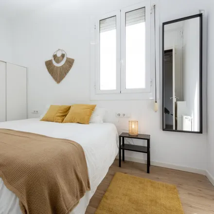 Rent this 2 bed apartment on Carrer de Pamplona in 31, 08005 Barcelona
