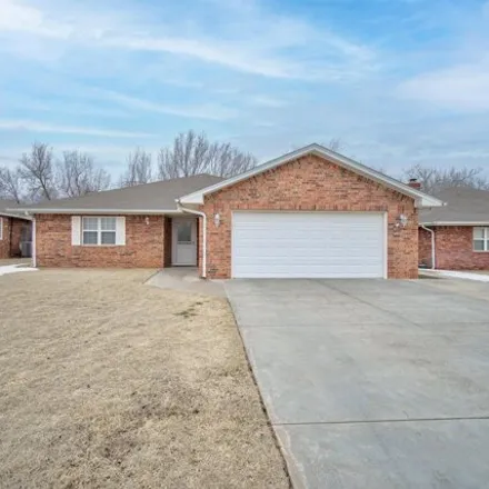 Buy this 3 bed house on 3003 Brookhaven Road in Woodward, OK 73801