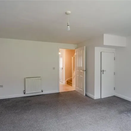 Image 7 - Chatsworth Close, Laceby, DN37 7BF, United Kingdom - Duplex for rent