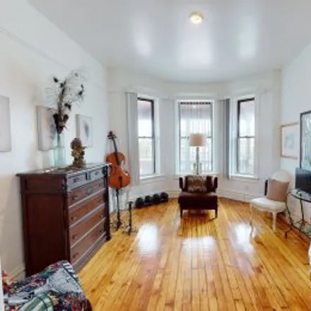 Buy this 5 bed apartment on 5404 South Wells Street in South Side, Chicago