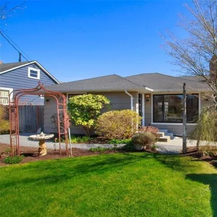 Buy this 4 bed house on 560 Avenue H East in Snohomish, WA 98290