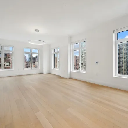 Rent this 2 bed apartment on 200 East 83rd Street in New York, NY 10028
