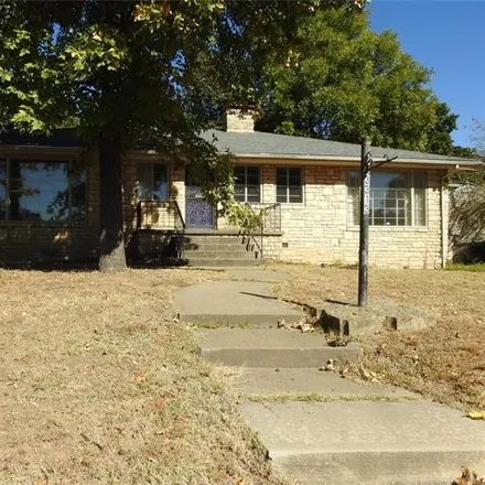 Buy this 2 bed house on 3313 South Birmingham Avenue in Tulsa, OK 74105