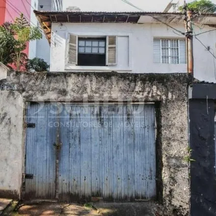 Buy this 2 bed house on Rua Antônio de Macedo Soares in Campo Belo, São Paulo - SP