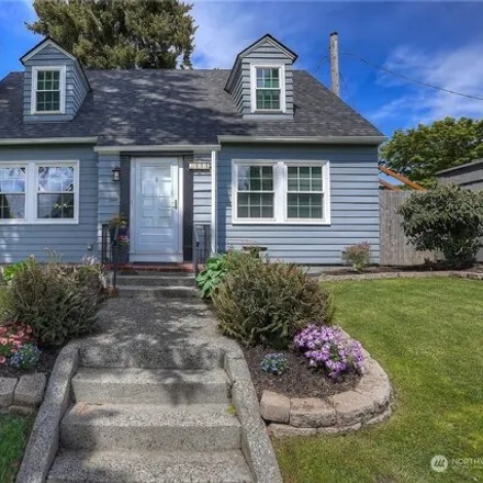 Buy this 4 bed house on 3043 North 20th Street in Tacoma, WA 98406