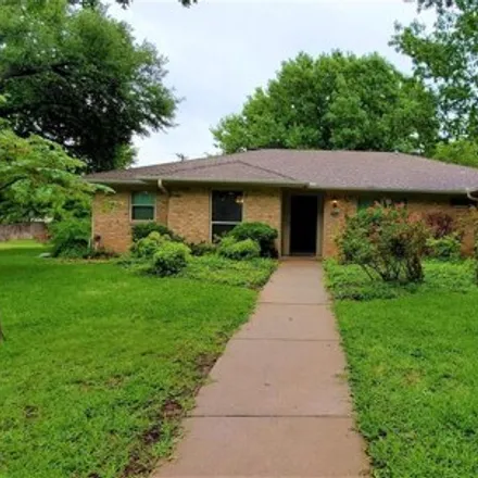 Rent this 4 bed house on 2114 N Lake Trl in Denton, Texas