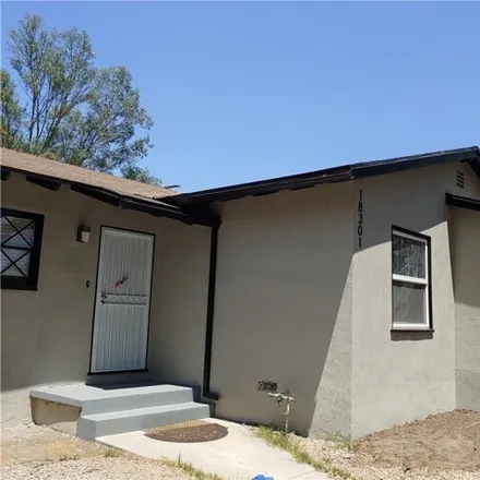 Buy this 5 bed house on Alley 79709 in Los Angeles, CA 91325