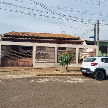 Buy this 3 bed house on Rua Rodésia in Ouro Verde, Londrina - PR