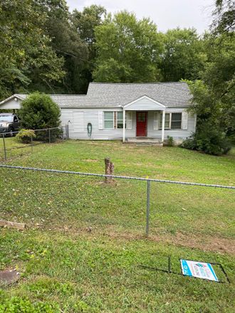 Rent this 2 bed house on Jenkins Rd in Rossville, GA