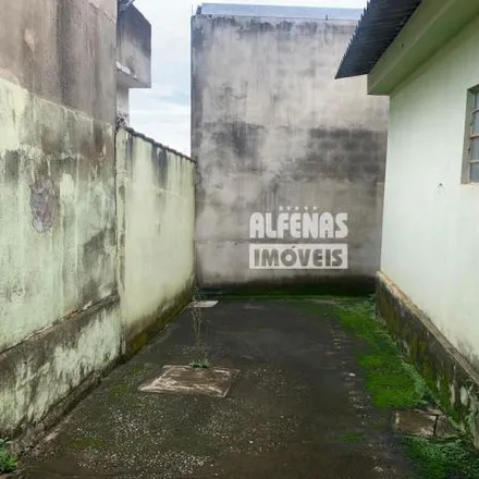 Buy this 1 bed house on unnamed road in Riacho das Pedras, Contagem - MG
