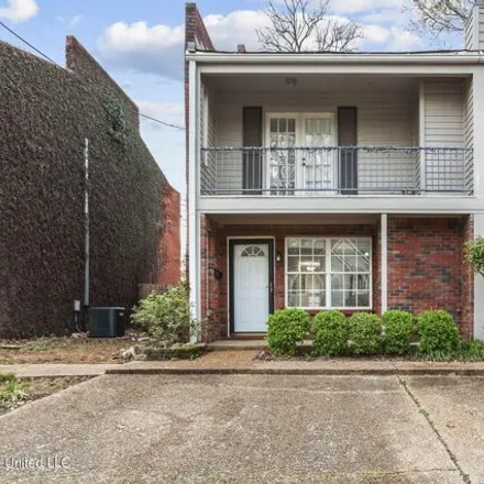 Buy this 2 bed townhouse on 1601 Piedmont Street in Jackson, MS 39202