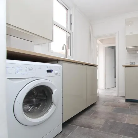Rent this 1 bed apartment on 41;43 Alma Road in London, N10 2NG