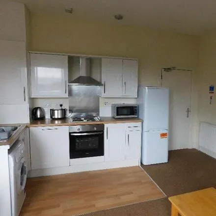 Rent this 3 bed apartment on Lawson Place in Dundee, DD3 6NP