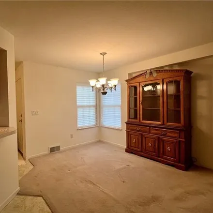 Image 7 - 255 South LInden Court, Trumbull County, OH 44484, USA - Condo for sale