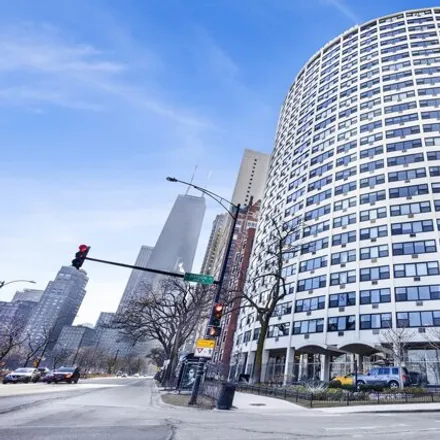 Buy this 2 bed condo on 1150 North Lake Shore Drive in Chicago, IL 60611