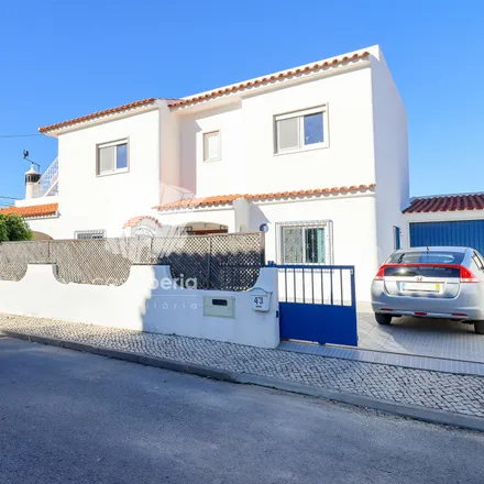 Buy this 4 bed house on Lagoa in Faro, Portugal