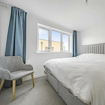 Image 4 - 32 Australia Avenue, Maidenhead, SL6 7DJ, United Kingdom - Room for rent
