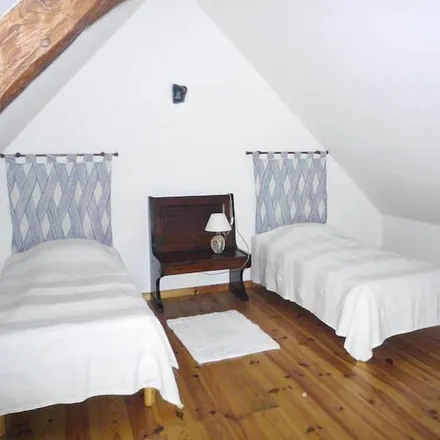 Rent this 2 bed duplex on Plurien in Rue des Fleurians, 22240 Plurien