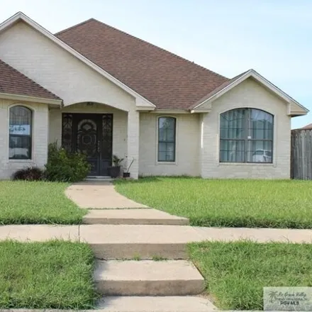 Image 2 - 1763 Carnation Drive, Brownsville, TX 78526, USA - House for sale