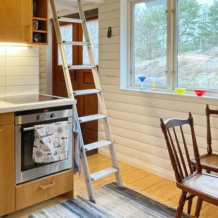 Rent this studio house on Kullavik in Kullaviksvägen, 429 31 Kungsbacka kommun