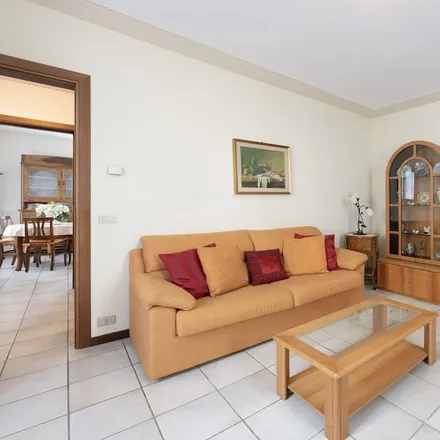 Rent this 3 bed apartment on 25087 Salò BS