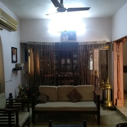 Buy this 5 bed house on Khader Nawaz Khan Road in Zone 9 Teynampet, Chennai - 600001