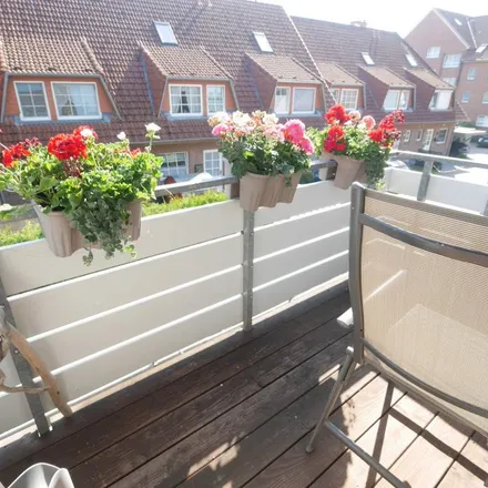 Rent this 4 bed apartment on Fahrschule Jörg Oest in Lohe, 25436 Uetersen