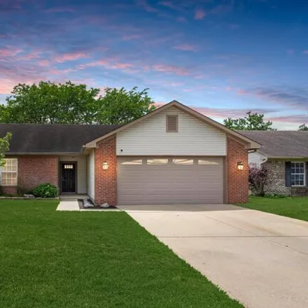 Buy this 3 bed house on 9617 Claymore Drive in Fishers, IN 46038