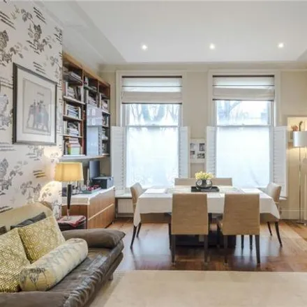 Image 3 - Campden Hill Court, Campden Hill Road, London, W8 7HU, United Kingdom - Apartment for sale
