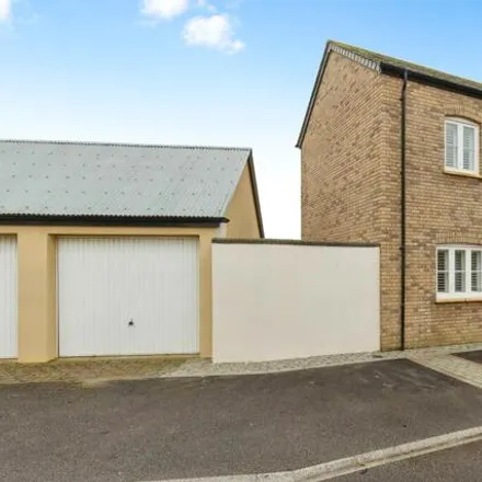 Buy this 3 bed house on Bownder Oghen in St. Columb Minor, TR8 4FJ