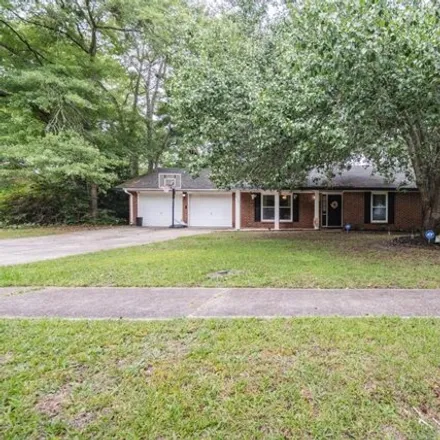 Buy this 3 bed house on 649 Olmstead Drive in Hinesville, GA 31313