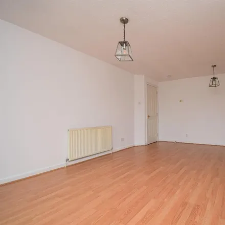 Image 5 - 70 Mavisbank Gardens, Glasgow, G51 1HF, United Kingdom - Apartment for rent