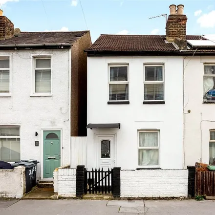 Rent this 2 bed house on Zion Road in London, CR7 8RJ